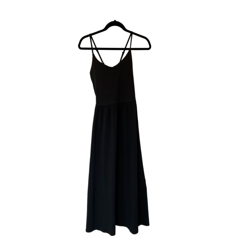 Athleta Women's Elation V-Neck Hybrid Dress, Size medium
